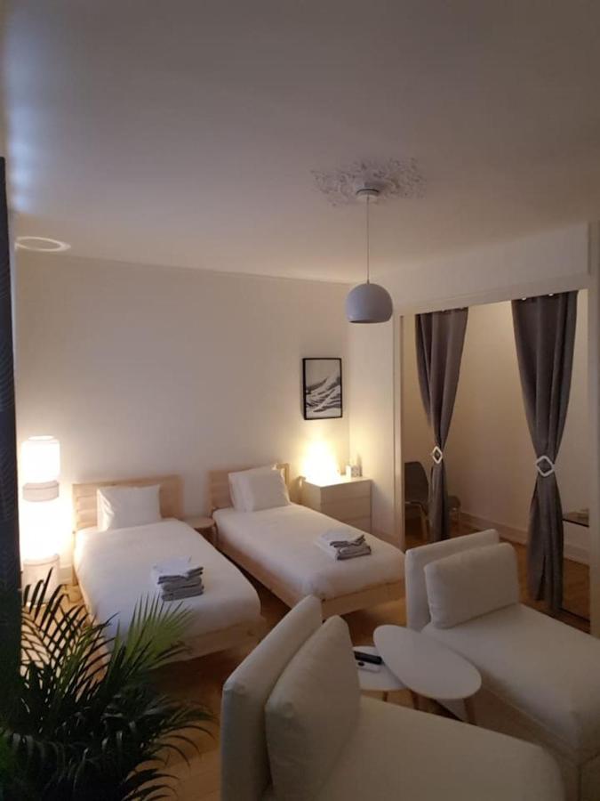 Apartment Diamond Au Centre De Genf
